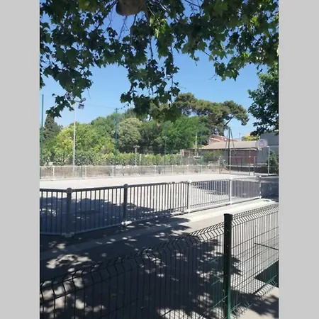 بيت للعطل La Porte Du Midi *