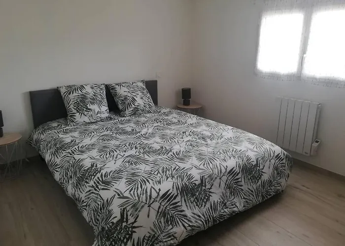 بيت للعطل La Porte Du Midi *